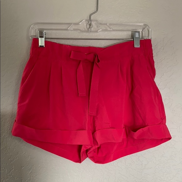 lululemon athletica Pants - Lululemon Spring Break Away Shorts